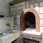 Гостевой дом Ivamia 3*