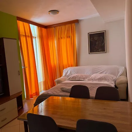 Apartmani Petra I Igor 3*