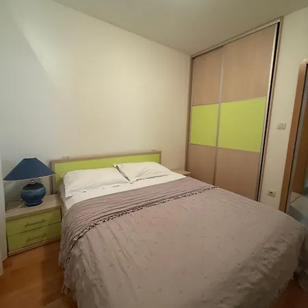 Гостевой дом Apartmani Petra I Igor Макарска